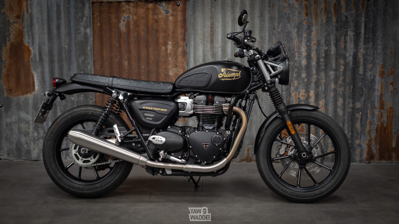 Speed Twin 900 Black& Gold