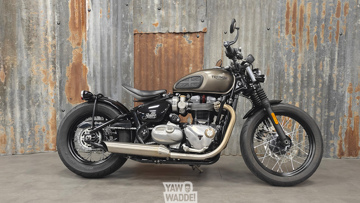 Triumph Bonneville Bobber: ironstone